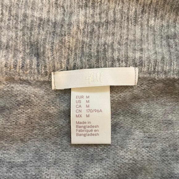 Grey Off-the-Shoulder Sweater - Picture 4 of 5